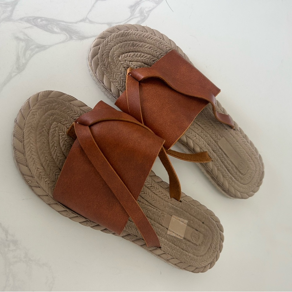 Brown Strappy Woven Sandals, Size 41